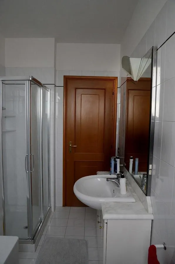 Gasthof B&B Nonna Cecilia Puegnago sul Garda Italien